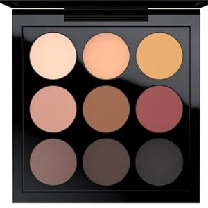 MAC eyeshadow x9 pallette